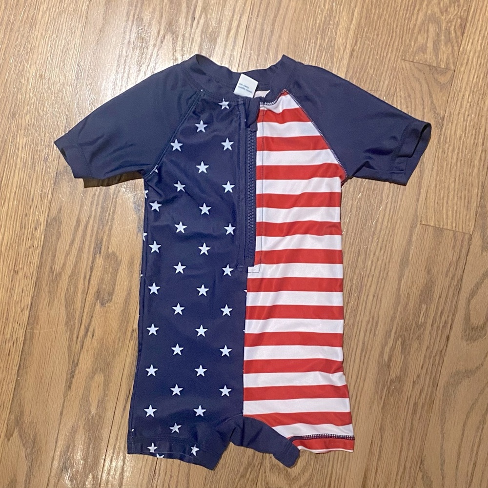 Old Navy Rashguard